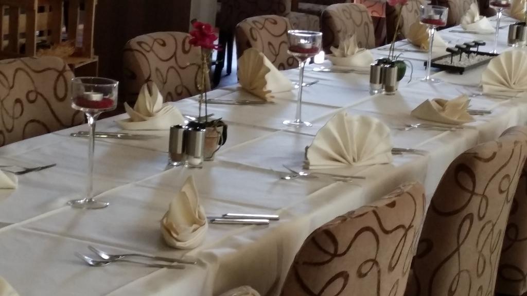 Abant Hotel Frankfurt اوبرتشوسن المظهر الخارجي الصورة